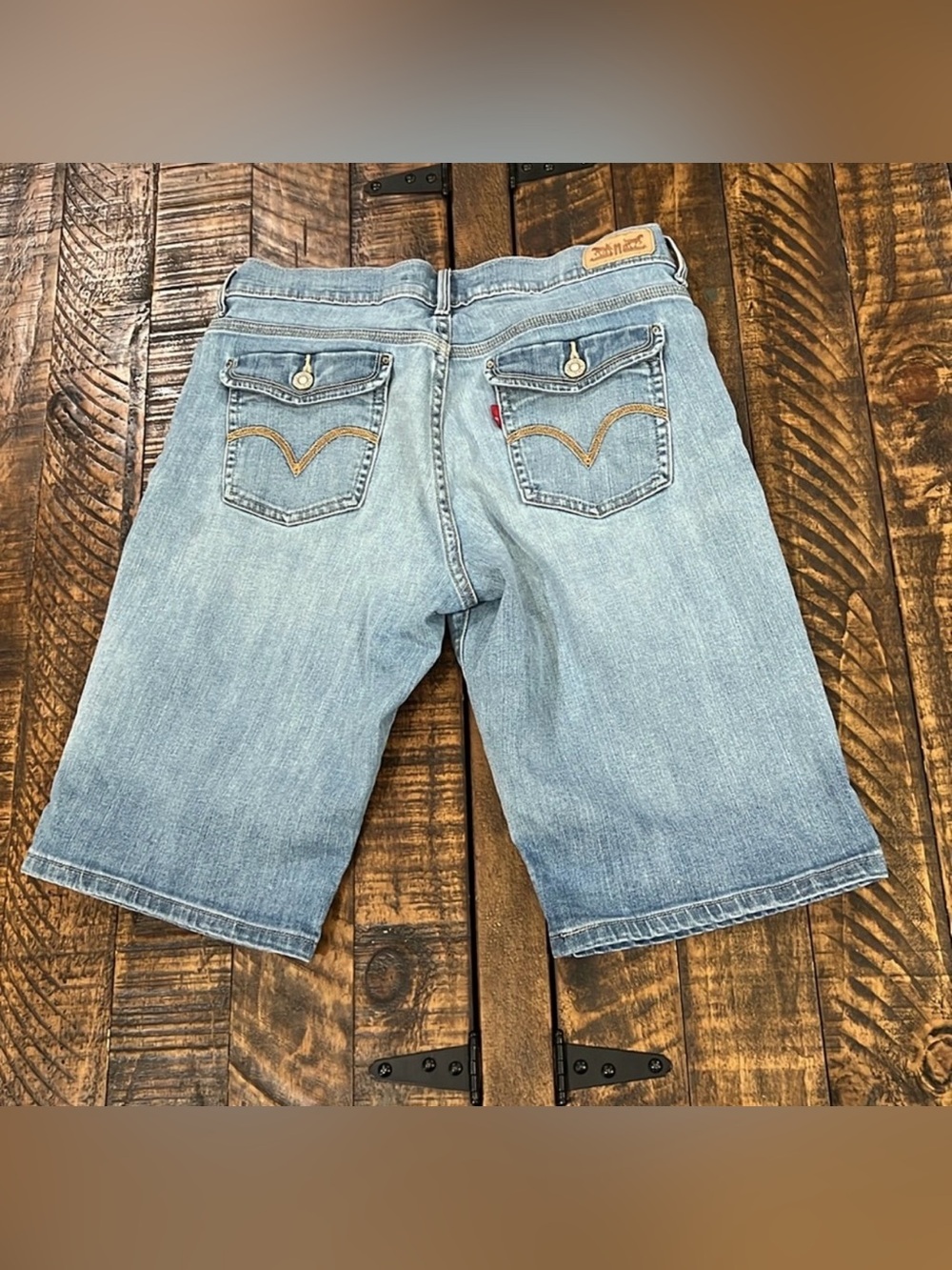 Levi’s Light Blue Denim Shorts size 6